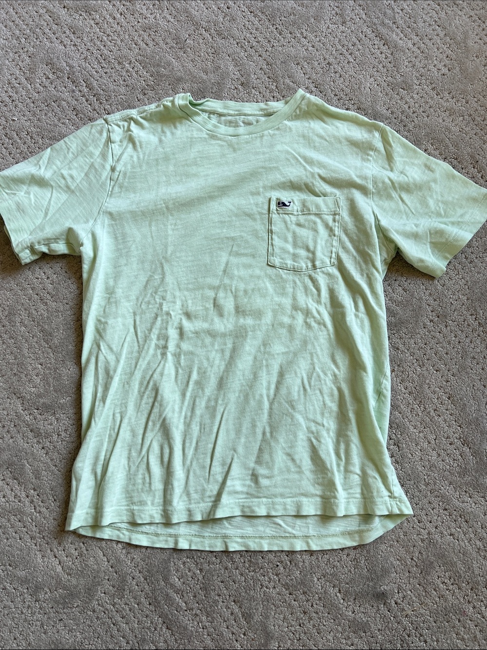 Vineyard Vines small light green tshirt.  EUC